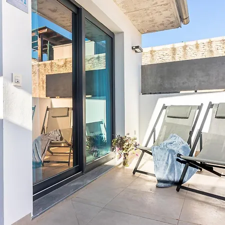 Center Flat Mariblanca 12 Sun & Terrace Boutique