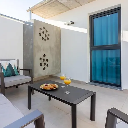 Center Flat Mariblanca 12 Sun & Terrace Boutique Lägenhet