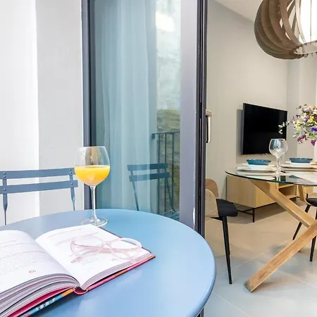 Center Flat Mariblanca 12 Sun & Terrace Boutique Apartament